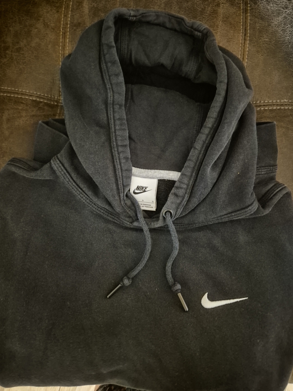 Nike Men’s Black Ruggle Hoodie with White Swoosh